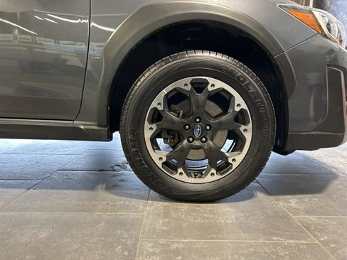 Used 2021 Subaru Crosstrek 2.0i Premium image 40
