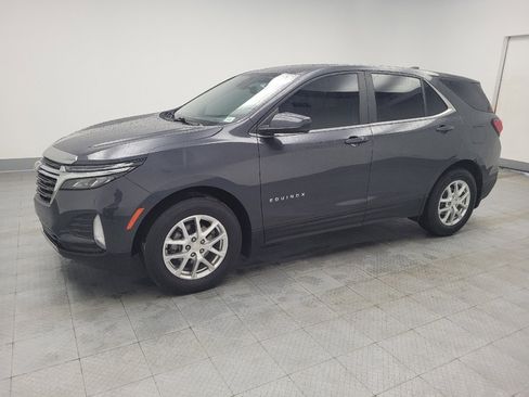 Used 2022 Chevrolet Equinox LT image 2