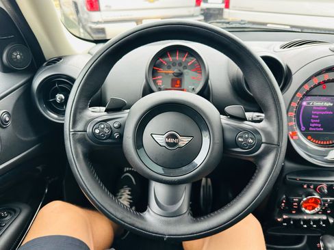 Used 2015 MINI Cooper Paceman S image 12