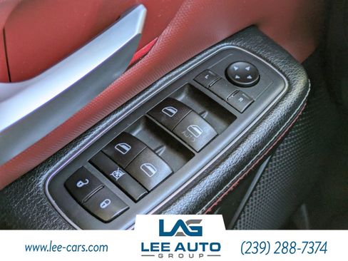 Used 2019 RAM 1500 Rebel image 17