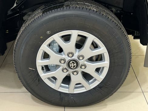 New 2026 Toyota Tacoma SR5 image 5