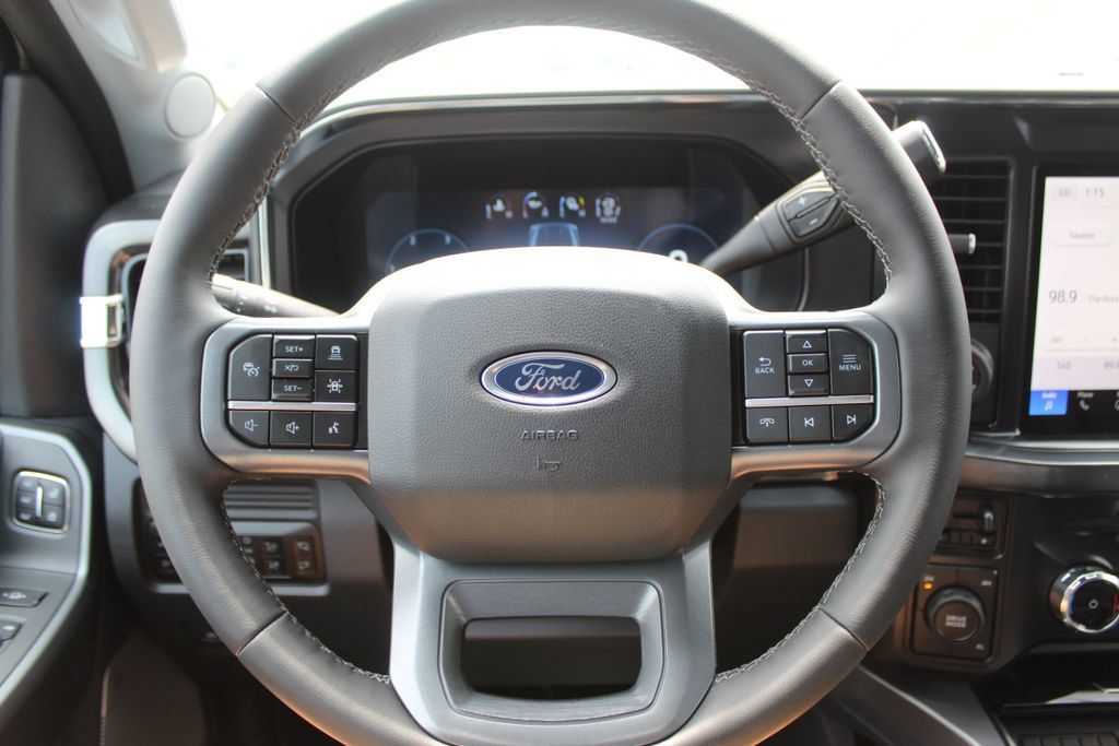 New 2026 Ford F350 Lariat w/ Lariat Ultimate Package AWD/4WD image 24