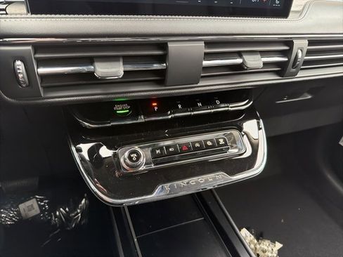 New 2026 Lincoln Corsair Premiere image 13