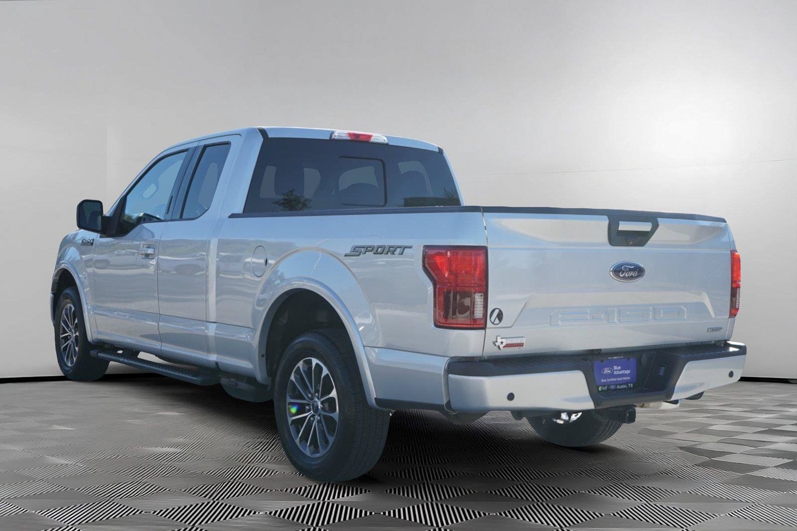Used 2018 Ford F150 XLT w/ Equipment Group 302A Luxury RWD image 5
