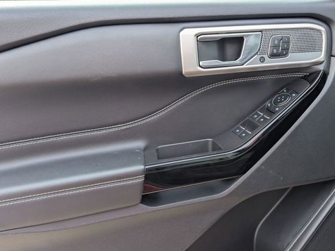 Used 2023 Ford Explorer ST w/ Equipment Group 401A image 12