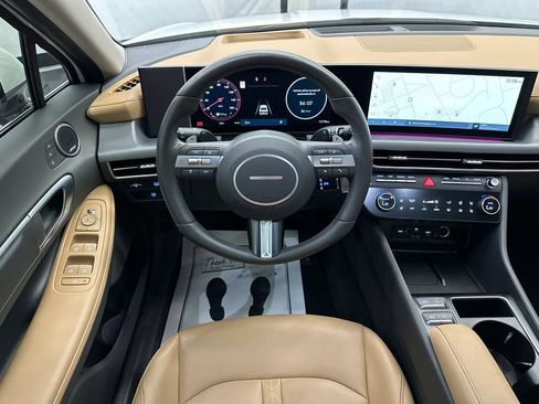 Used 2025 Hyundai Sonata Limited FWD image 24