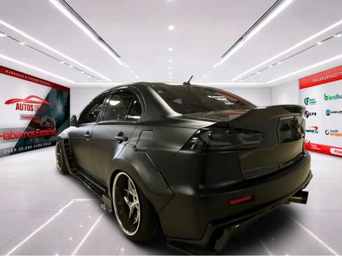 Used 2014 Mitsubishi Lancer Evolution GSR image 6