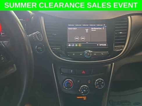 Used 2022 Chevrolet Trax LT w/ Driver Confidence Package AWD/4WD image 12