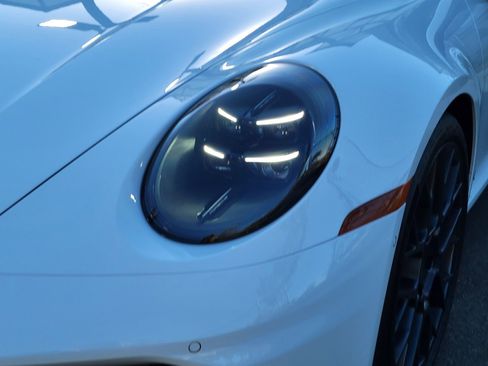 Certified 2026 Porsche 911 Carrera GTS image 32
