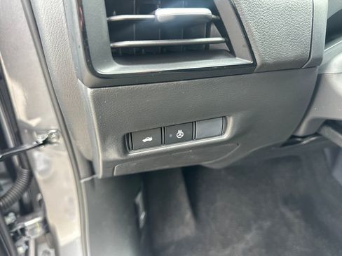 New 2026 Nissan Sentra SV w/ SV Convenience Package FWD image 12
