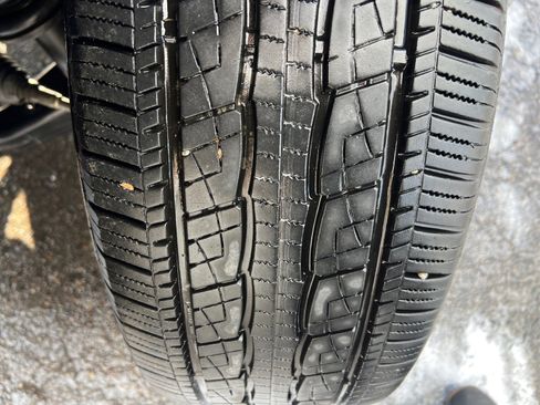 Used 2024 Toyota Tacoma Limited image 42