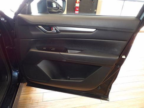 Certified 2025 MAZDA CX-5 AWD 2.5 S w/ Preferred Package image 12
