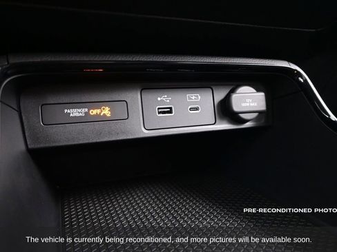 Used 2025 Honda CR-V EX image 18