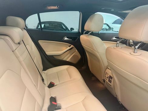 Used 2018 Mercedes-Benz GLA 250 GLA 250 4MATIC Sport Utility 4 w/ Multimedia Package image 18