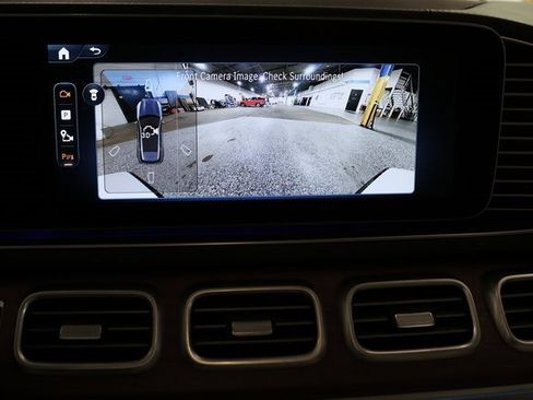 Used 2025 Mercedes-Benz GLE 63 AMG S image 26