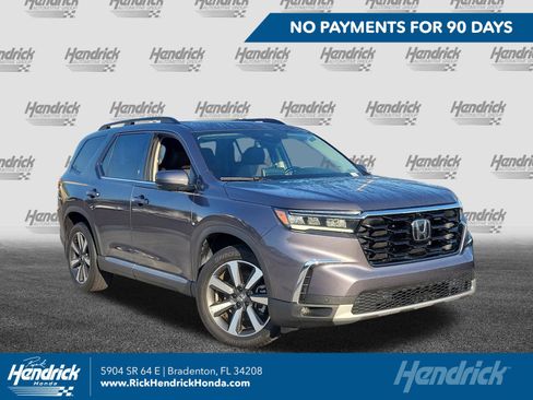 Used 2024 Honda Pilot Elite image 1