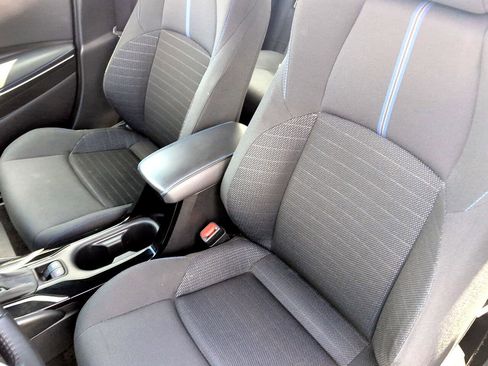 Used 2022 Toyota Corolla SE image 22