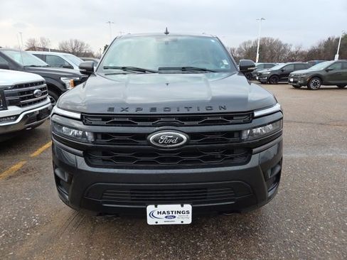 Certified 2023 Ford Expedition Limited image 12