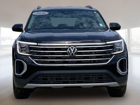 Certified 2026 Volkswagen Atlas SE AWD/4WD image 3