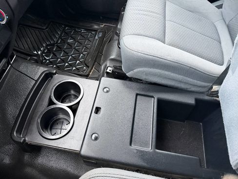 Used 2011 Ford F150 STX w/ STX Decor Pkg image 36