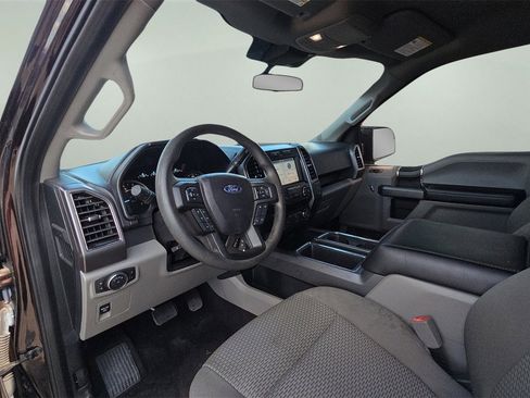 Used 2019 Ford F150 XLT image 23