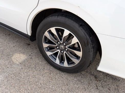 Used 2024 Honda Odyssey EX-L image 10