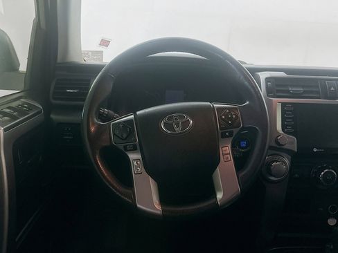 Used 2021 Toyota 4Runner SR5 AWD/4WD image 17