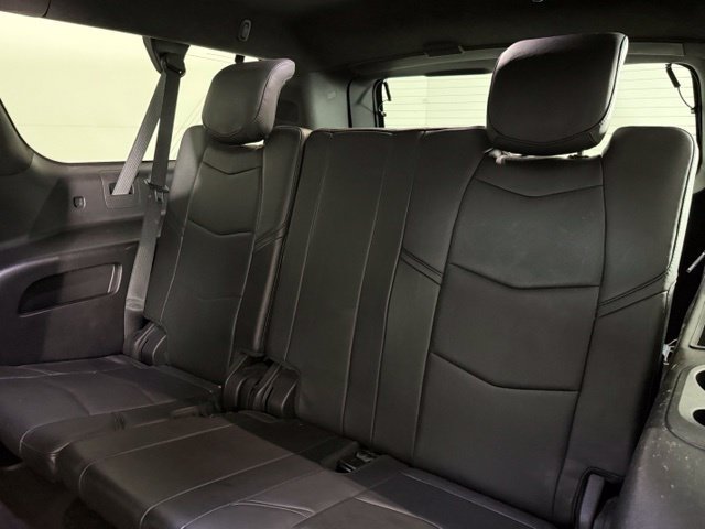 Used 2019 Cadillac Escalade ESV Platinum AWD/4WD image 19