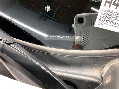 Used 2020 Acura MDX SH-AWD image 33