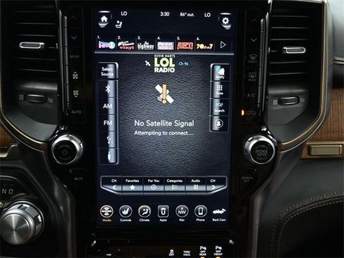 Used 2019 RAM 1500 Limited image 30