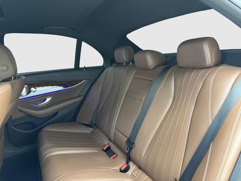 Used 2017 Mercedes-Benz E 300 image 35