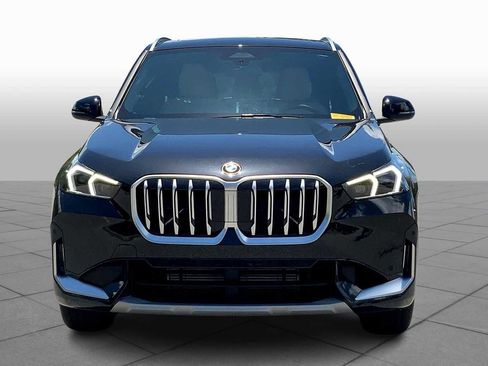 Used 2025 BMW X1 xDrive28i w/ Convenience Package AWD/4WD image 3