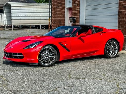 Used 2015 Chevrolet Corvette Stingray Coupe w/ 3LT Preferred Equipment Group RWD image 13