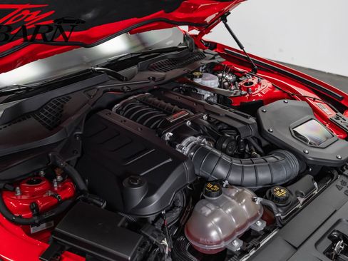 Used 2018 Ford Mustang GT Premium w/ GT Performance Package RWD image 50