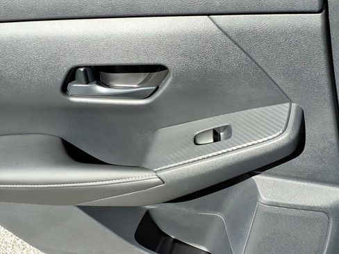 New 2025 Nissan Sentra S image 15