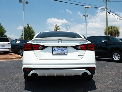 Used 2019 Nissan Altima 2.0 Edition One FWD image 7