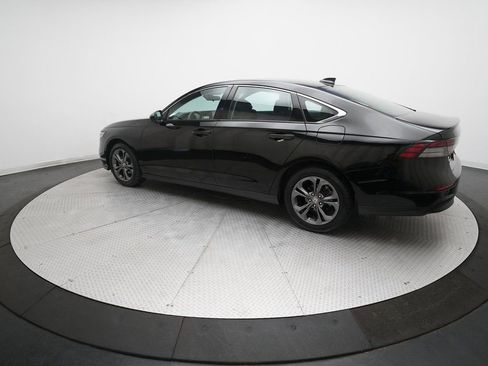 Certified 2023 Honda Accord EX image 12