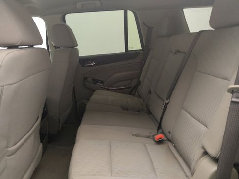 Used 2019 GMC Yukon SLE w/ SLE Value Package image 18