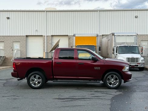 Used 2017 RAM 1500 Express image 12