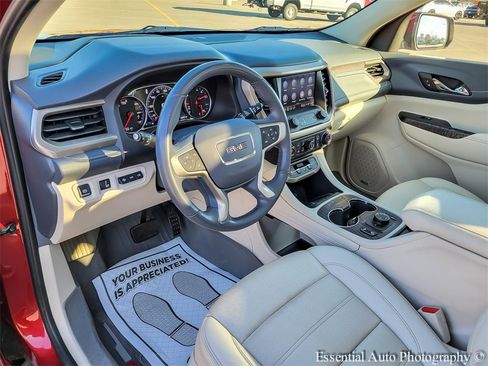 Used 2021 GMC Acadia Denali w/ Denali Ultimate Package image 9