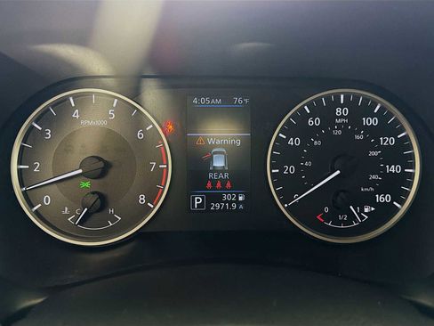 Certified 2023 Nissan Sentra S FWD image 10
