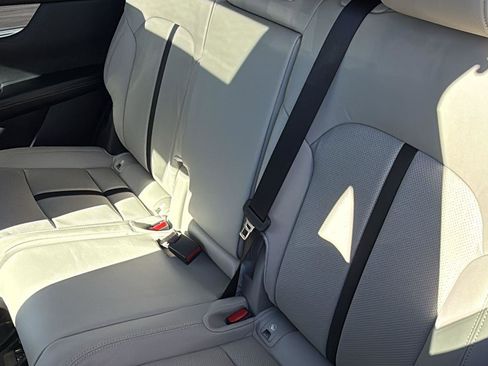 New 2026 MAZDA CX-90 Plug-In Hybrid w/ Preferred image 18