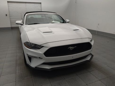 Used 2020 Ford Mustang Premium RWD image 14
