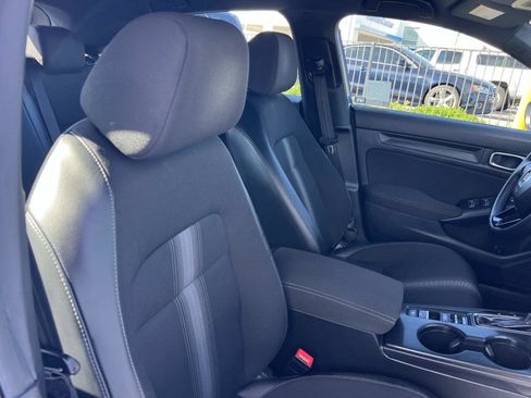 Certified 2024 Honda Civic Sport image 28