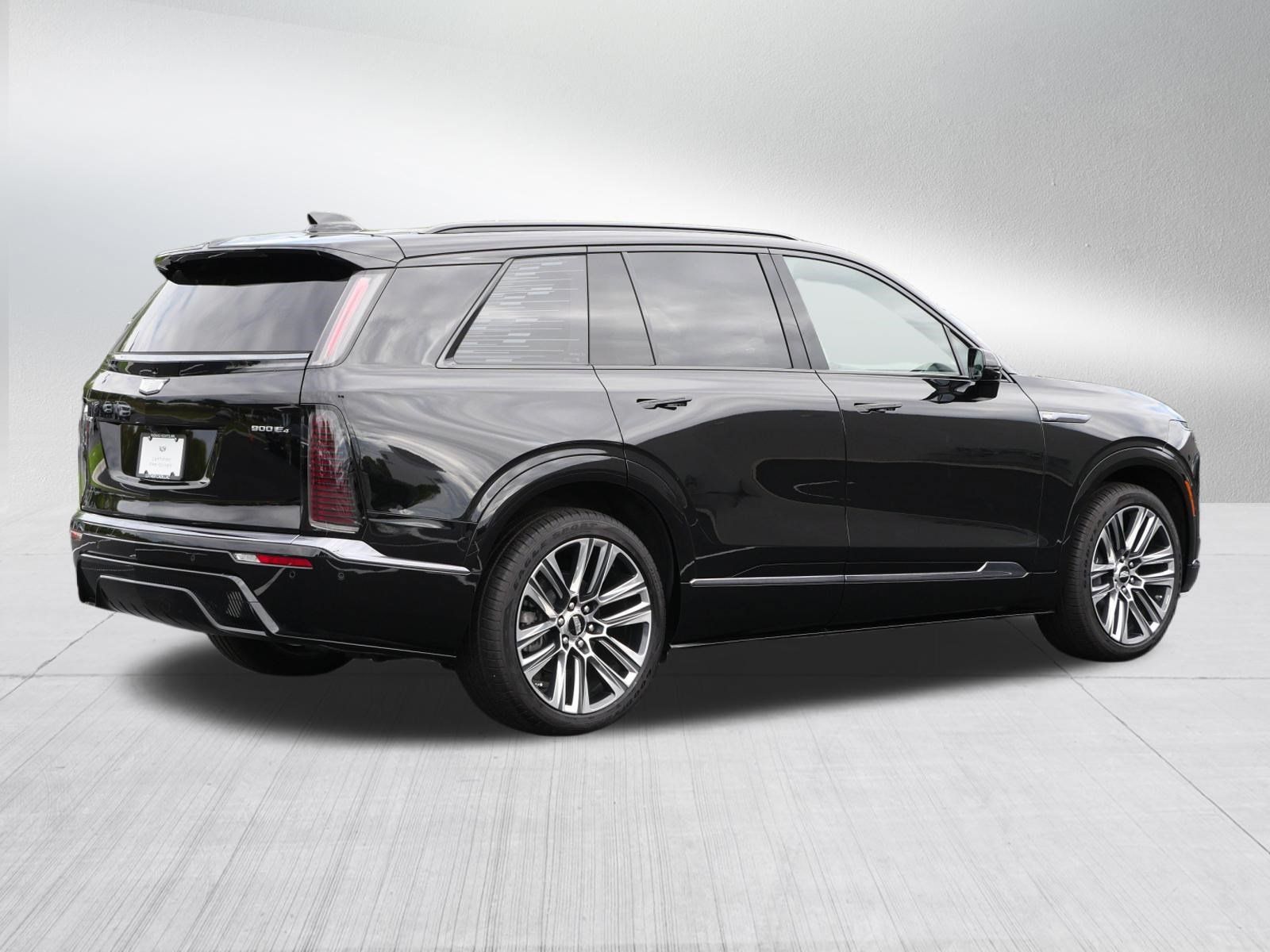 Certified 2026 Cadillac Vistiq Sport w/ LPO, Floor Liner Package AWD/4WD image 7