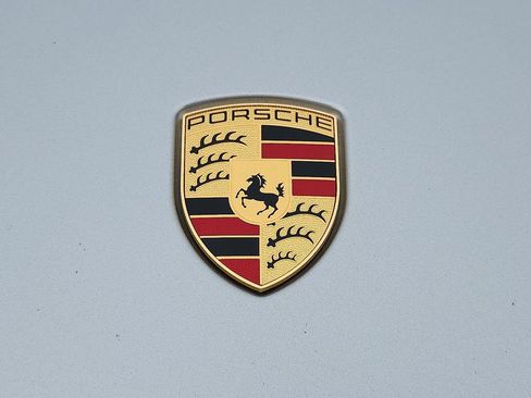 Used 2019 Porsche 718 Boxster S image 30