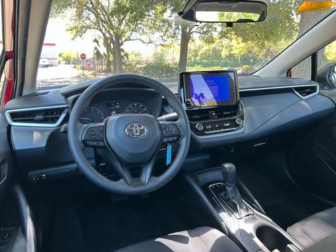 Certified 2025 Toyota Corolla LE image 12