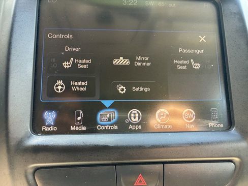 Used 2015 Jeep Cherokee Limited w/ Trailer Tow Group AWD/4WD image 11