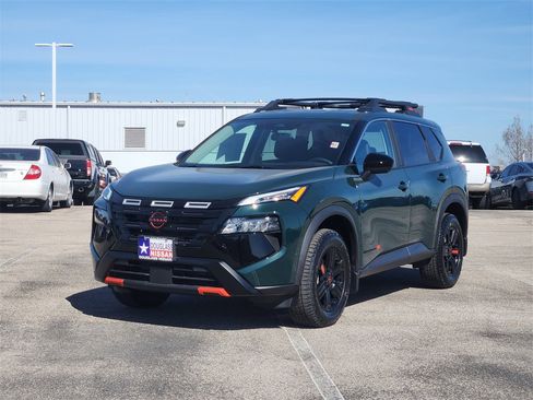 New 2026 Nissan Rogue Rock Creek image 2