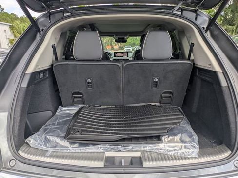 Certified 2023 Acura MDX SH-AWD w/ Advance Package image 11